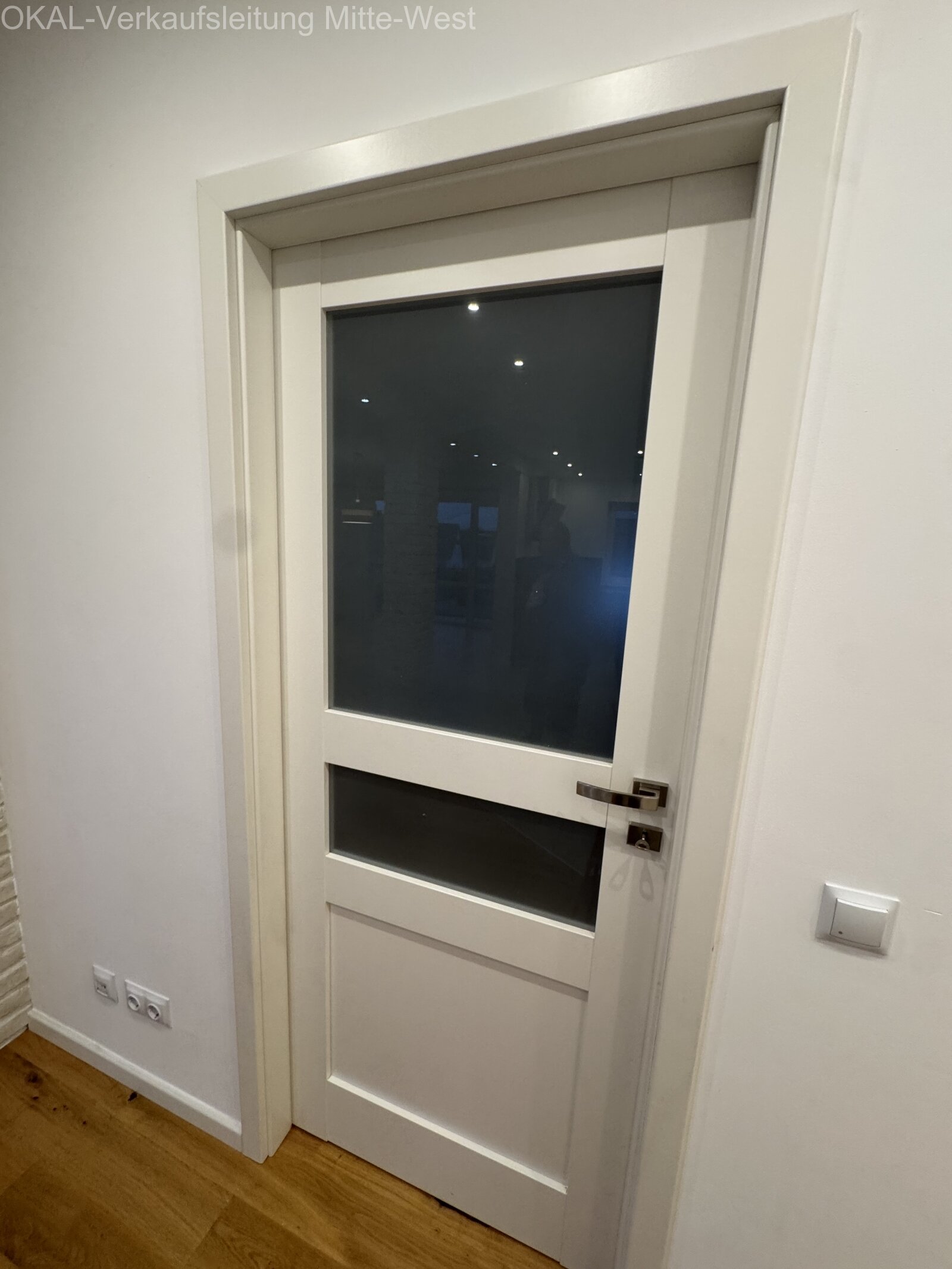 Top Renovierte Eigentumswohnung mit Balkon, Tiefgarage, Kellerraum und Gartenmitbenutzung