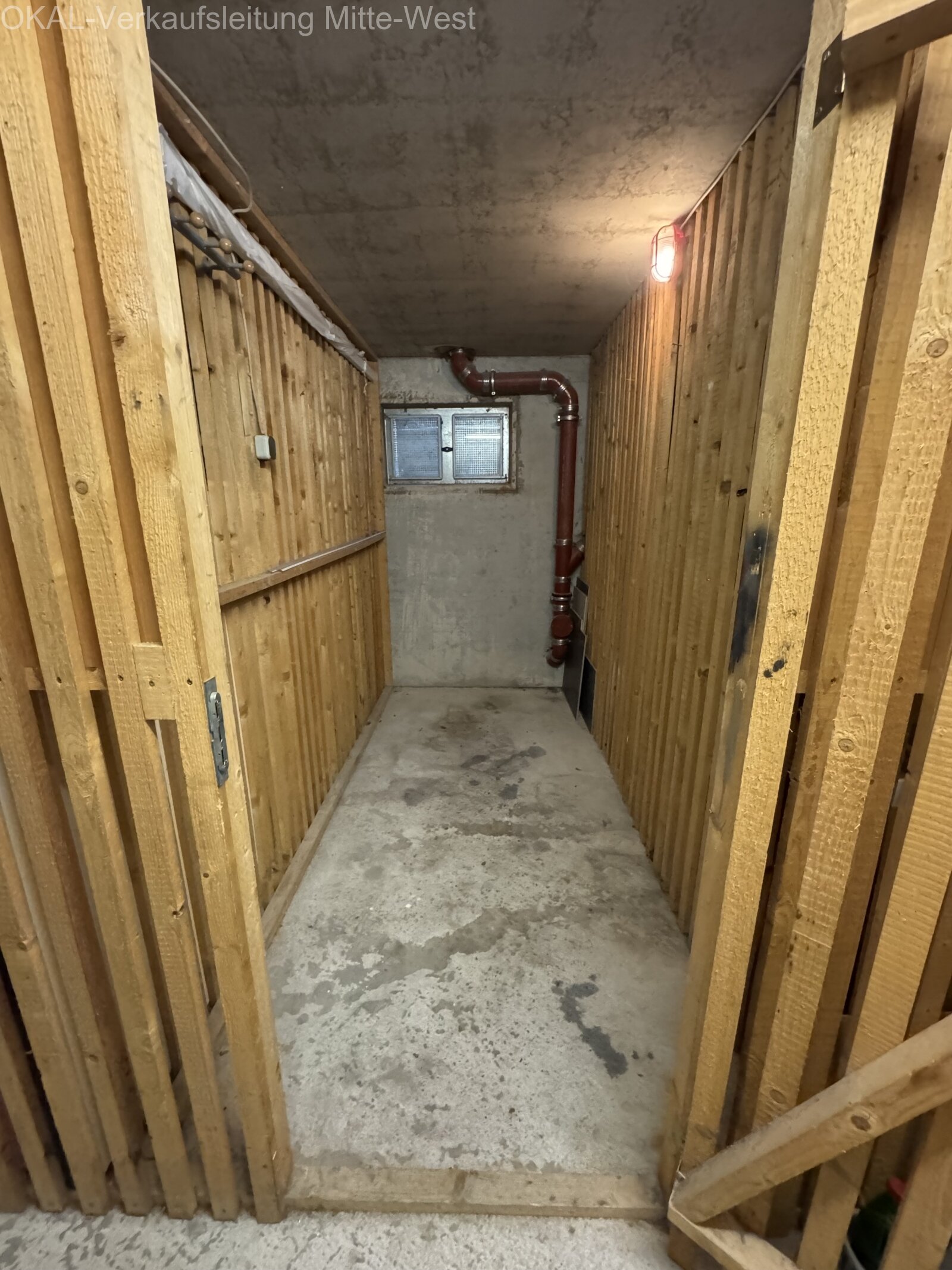 Top Renovierte Eigentumswohnung mit Balkon, Tiefgarage, Kellerraum und Gartenmitbenutzung