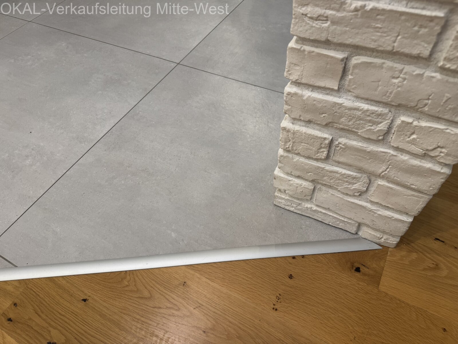 Top Renovierte Eigentumswohnung mit Balkon, Tiefgarage, Kellerraum und Gartenmitbenutzung