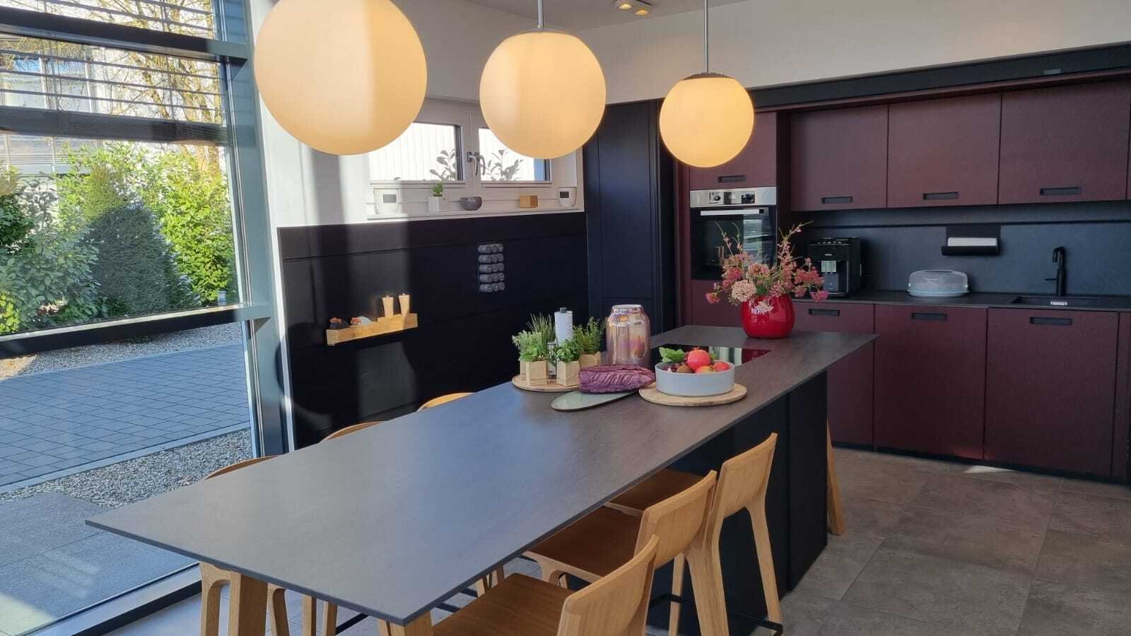 ARCHITEKTENHAUS INKLUSIVE GRUNDSTÜCK, SCHLUSSELFERTIG, EXKLUSIV & FACETTENREICH