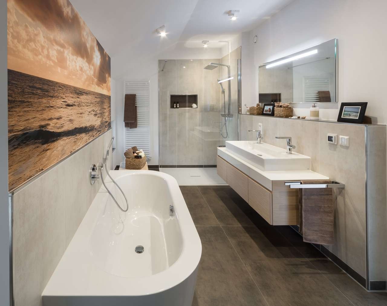 EINZIEHEN statt Ausbauen! :: Aktionshaus 