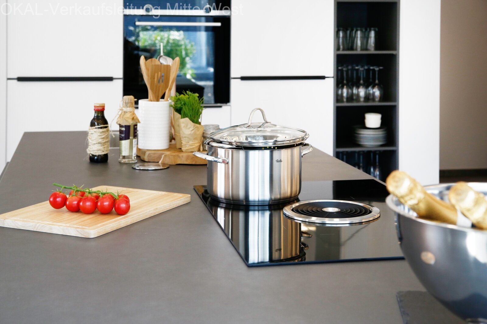 Zeitlose Eleganz trifft Wohnkomfort – Ihr Eigenheim inkl. Grundstück, bezugsfertig