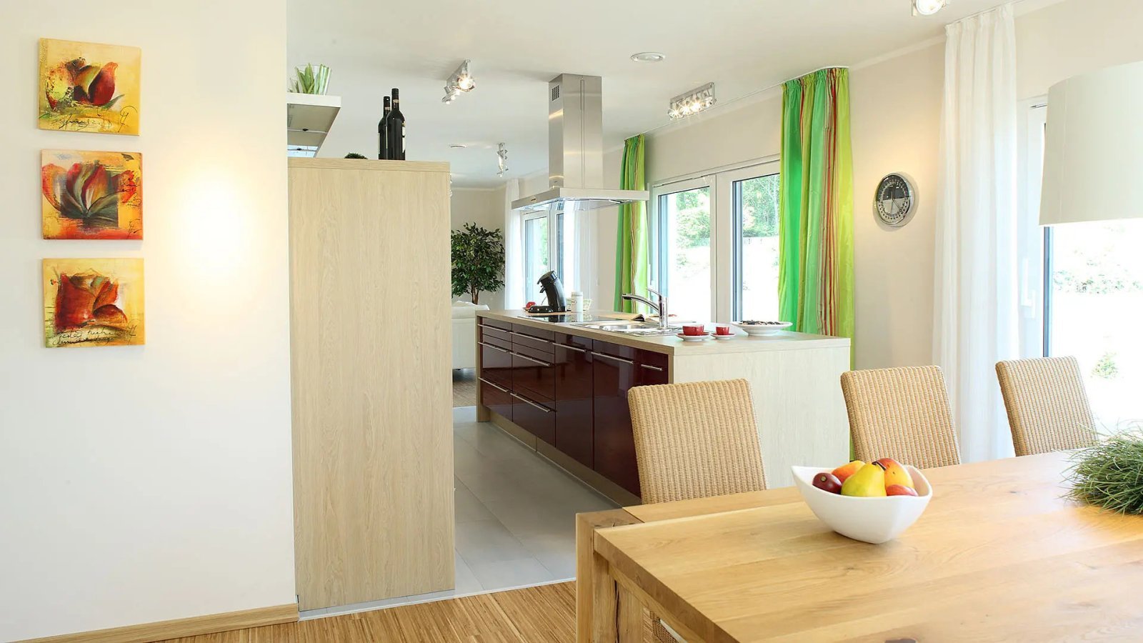 Mediterraner Flair: Licht, leicht und offen