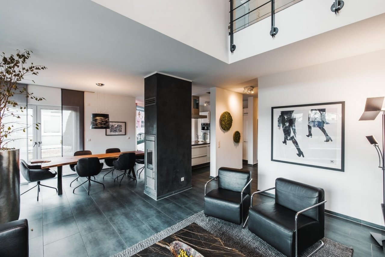 Ansicht Wohnzimmer/Esszimmer Ansicht Wohnzimmer/Esszimmer