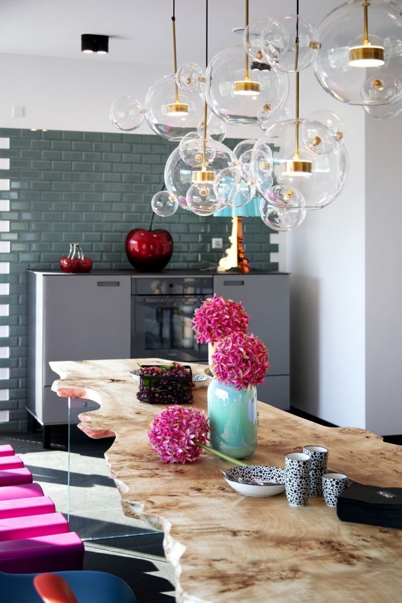 Ansicht Küche/Esszimmer Ansicht Küche/Esszimmer